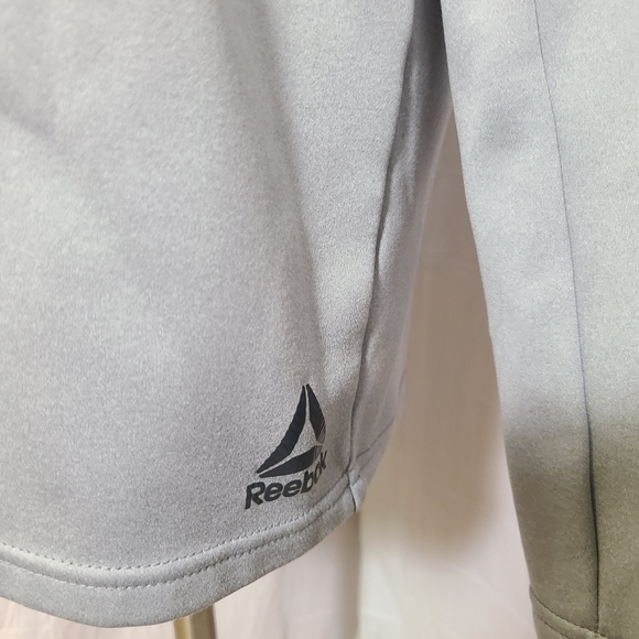 Reebok men’s 3/4 zip pullover - Picture 5 of 5